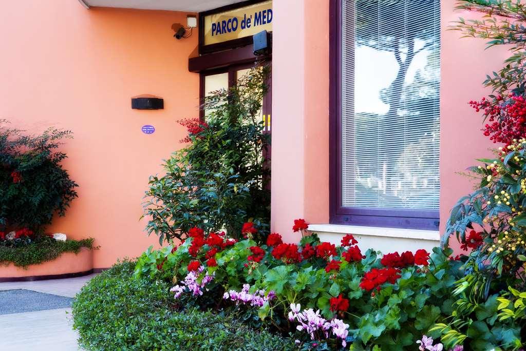 Parco De Medici Residence Hotel Rome Bagian luar foto